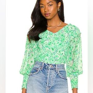 NWT Steve Madden wrapped up top